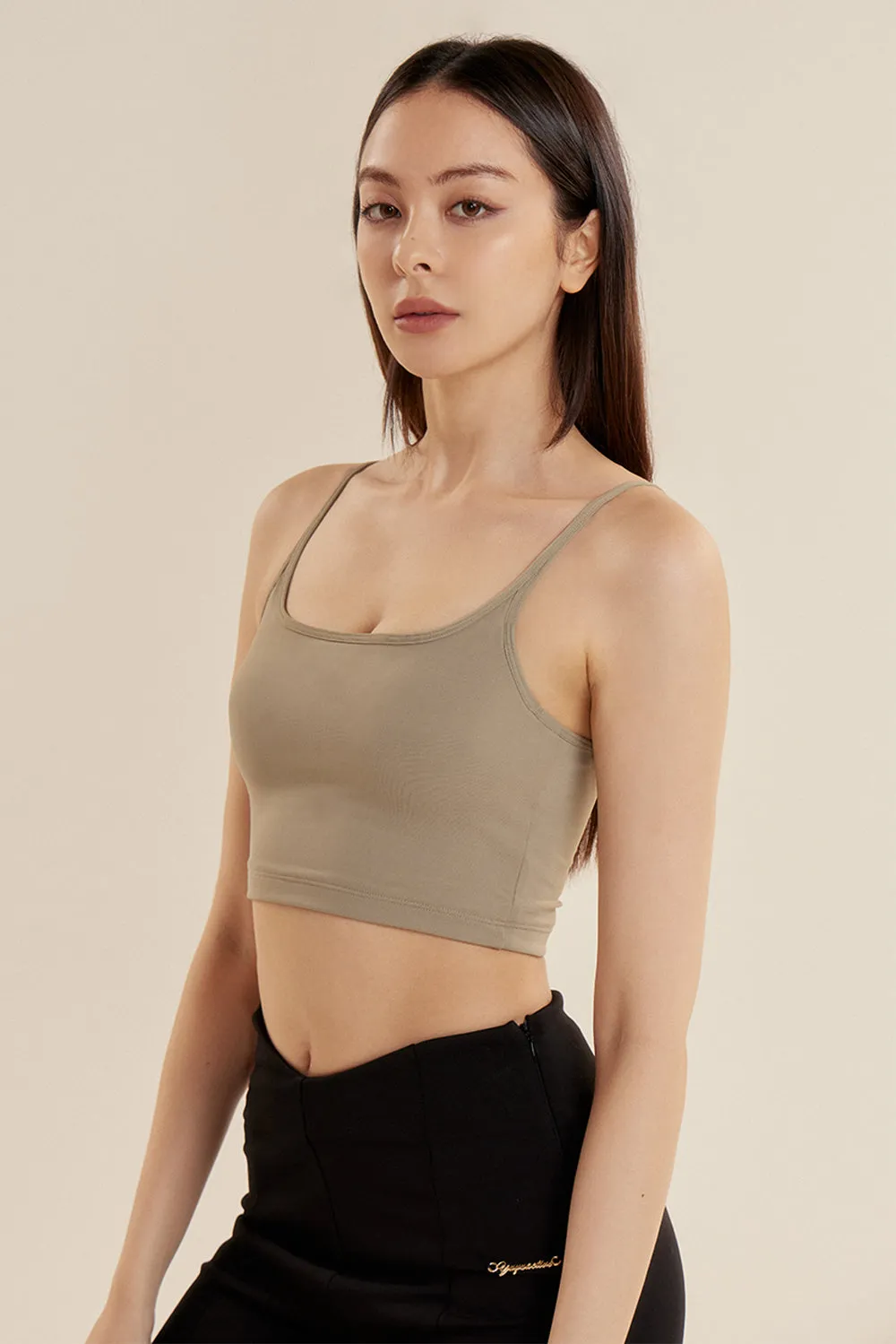 輕透細肩帶 BraTop<br>ESSENTIAL T-SHIRT BRA TOP