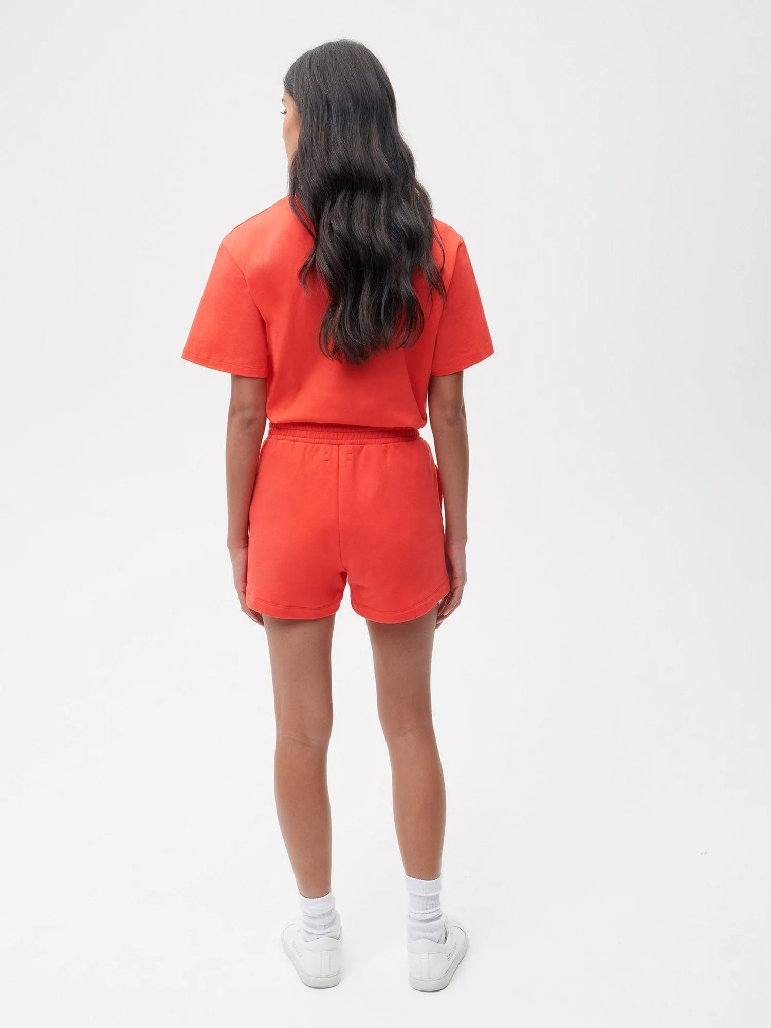 365 Midweight Shorts—dragon fruit red