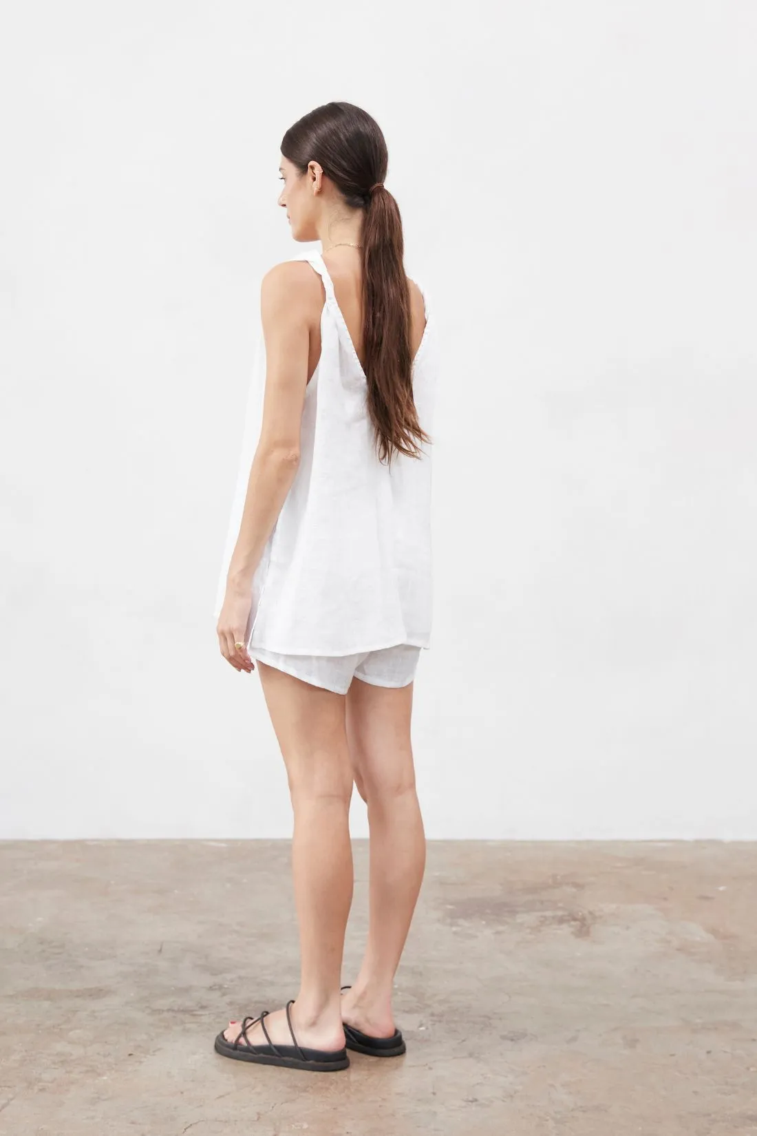 Burns Twist Linen Top White