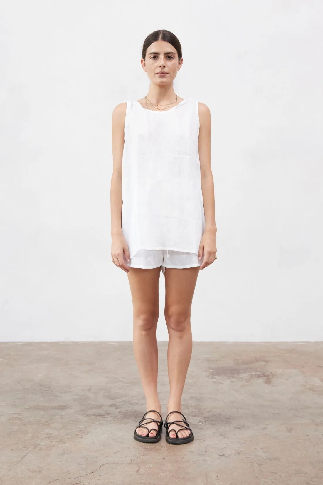 Burns Twist Linen Top White