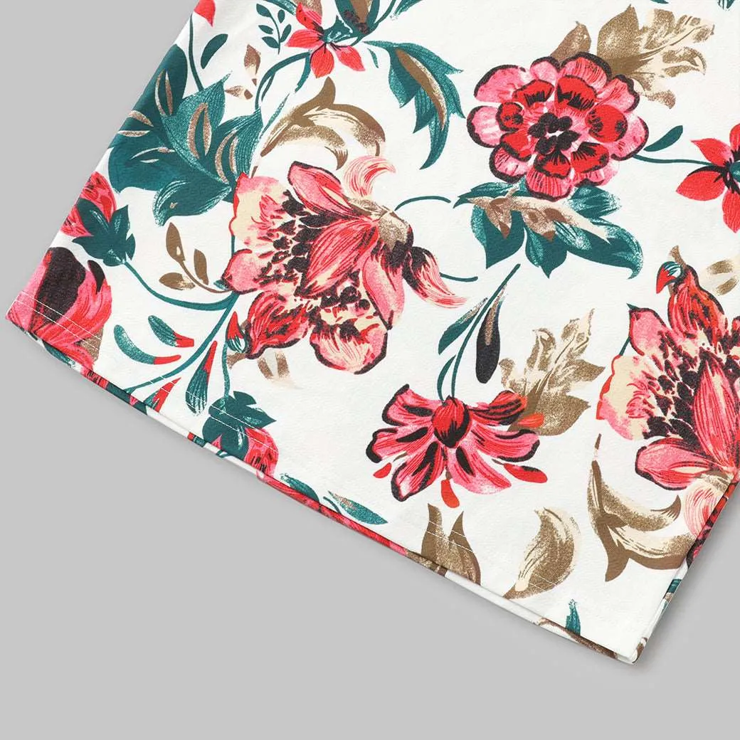 Family Matching All Over Floral Print Short-sleeve Bodycon Dresses and Colorblock T-shirts Sets
