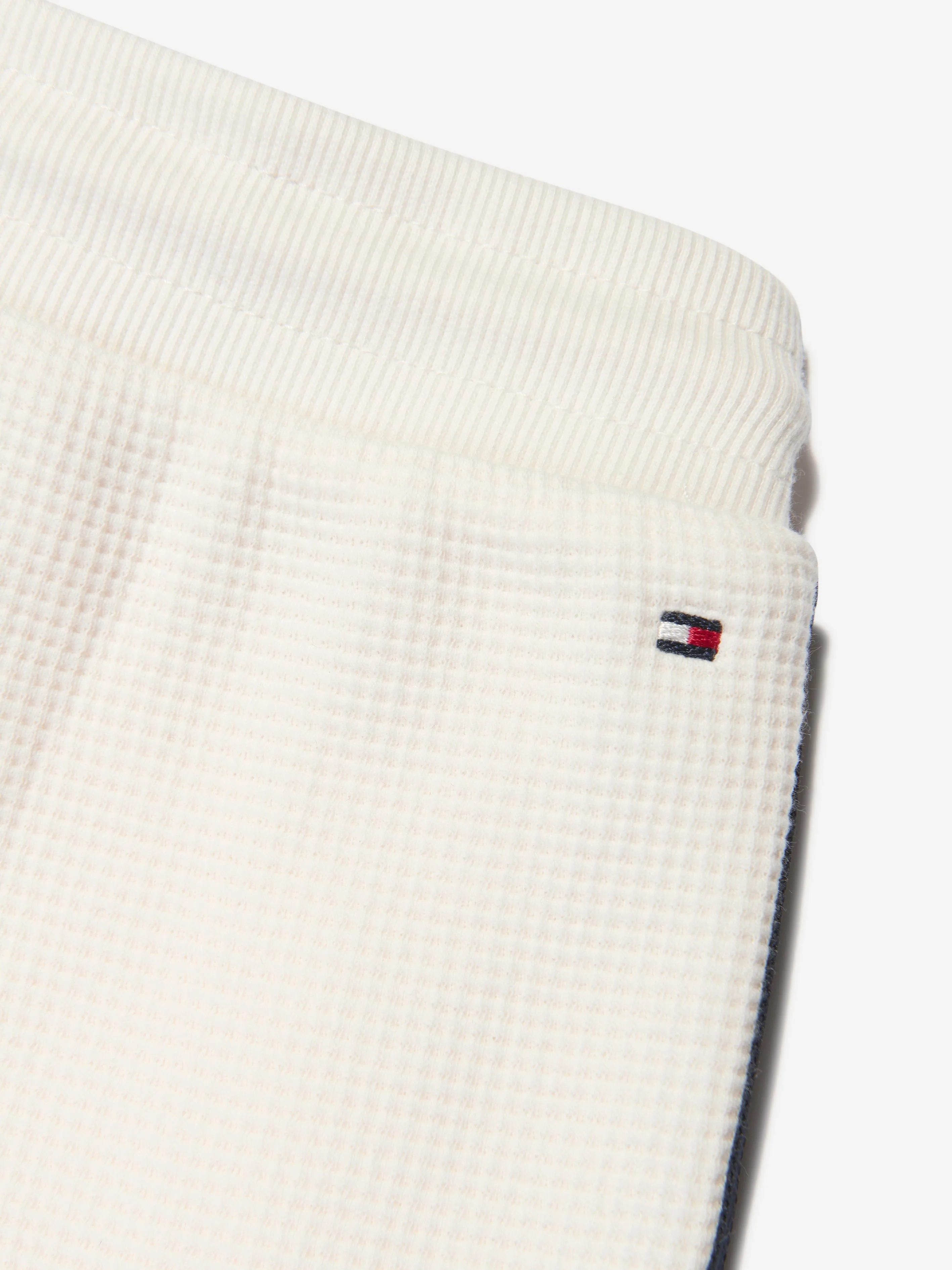 Tommy Hilfiger Girls Global Stripe Waffle Shorts in White