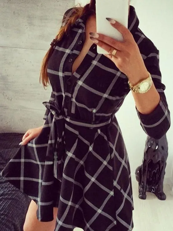 Wholesale Classic Collar 3/4 Length Sleeve Grid Mini Dresses